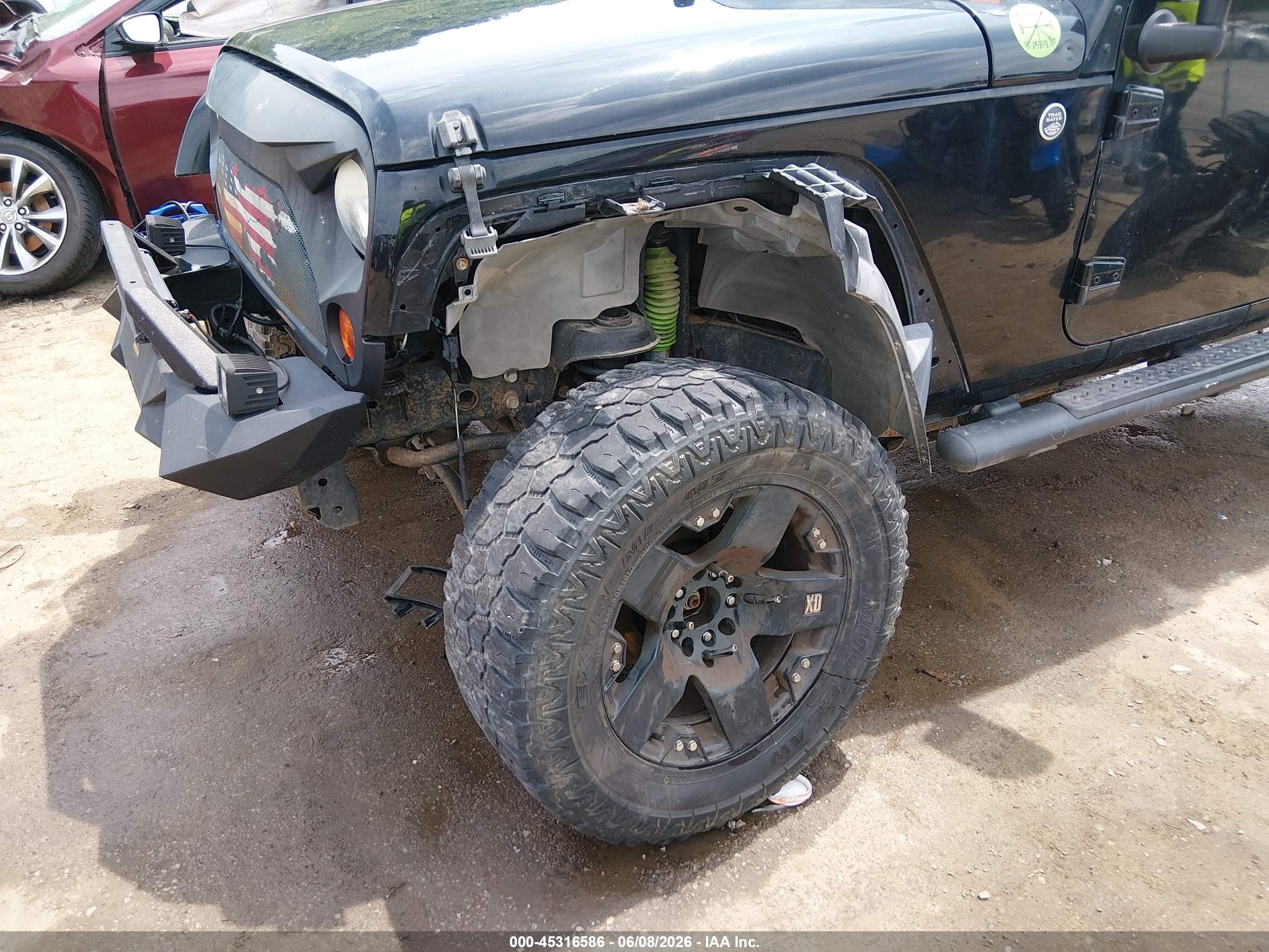 2012 Jeep Wrangler Unlimited Sport Черный vin: 1C4BJWDG8CL208470