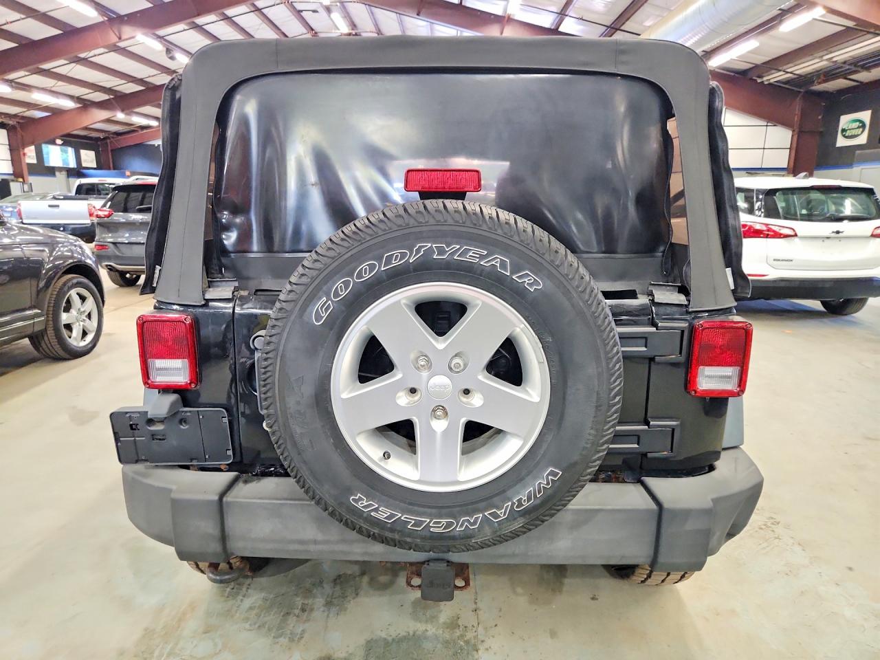2013 Jeep Wrangler Unlimited Sport Black vin: 1C4BJWDG8DL503263