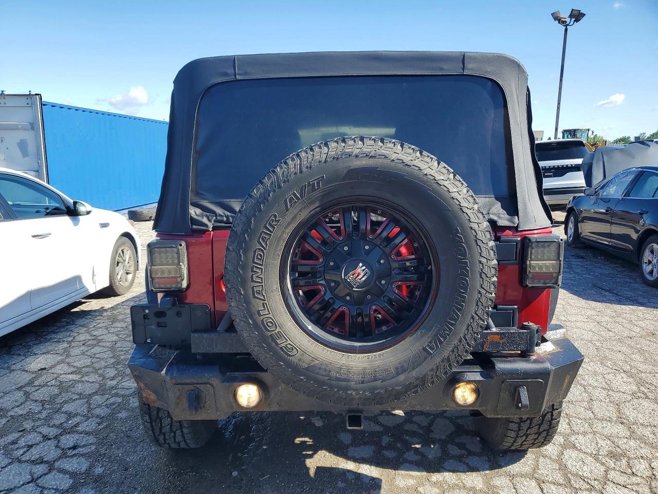 2013 Jeep Wrangler Unlimited Sport Burgundy vin: 1C4BJWDG8DL577508