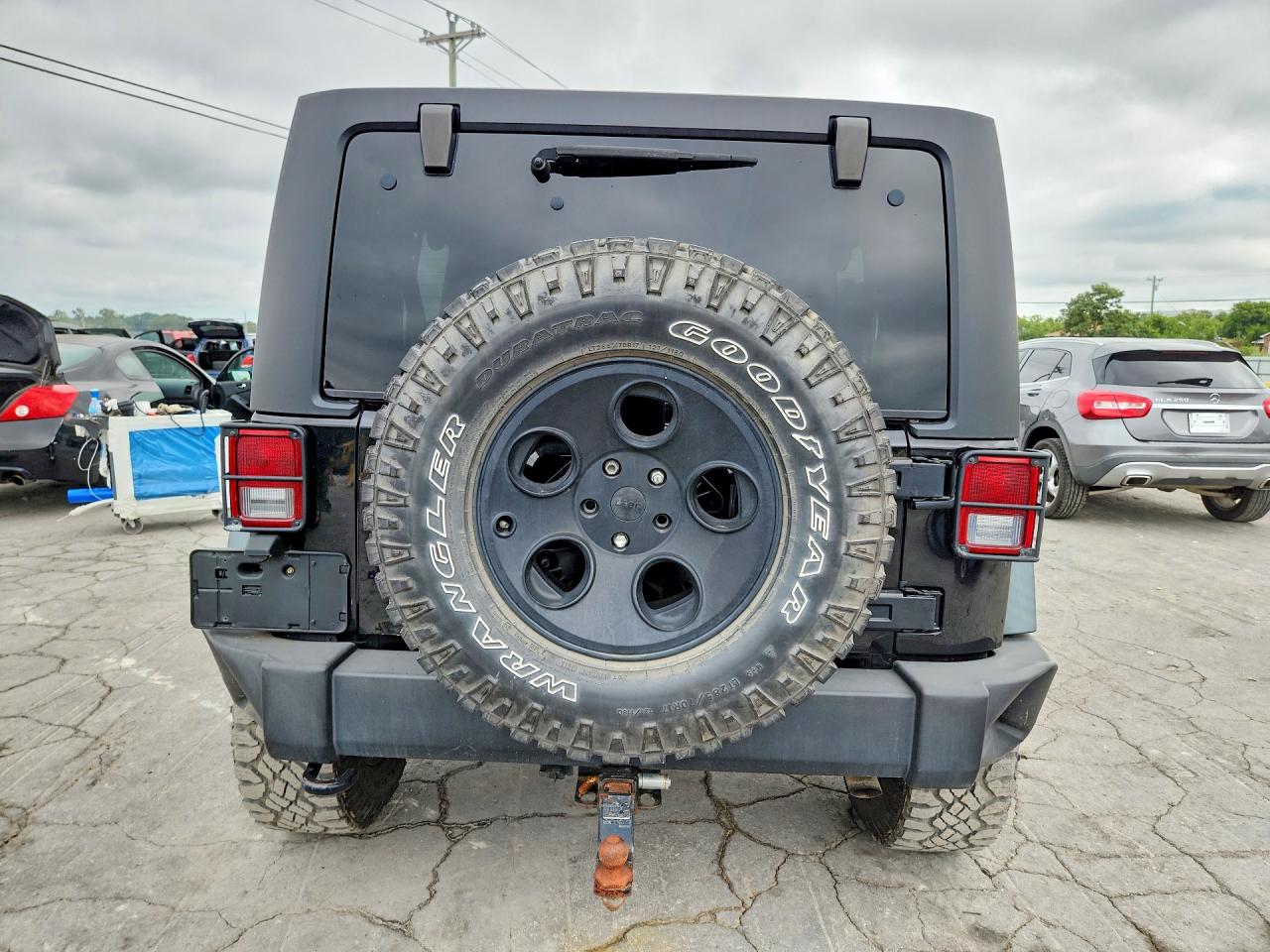 2013 Jeep Wrangler Unlimited Sport Black vin: 1C4BJWDG8DL703155