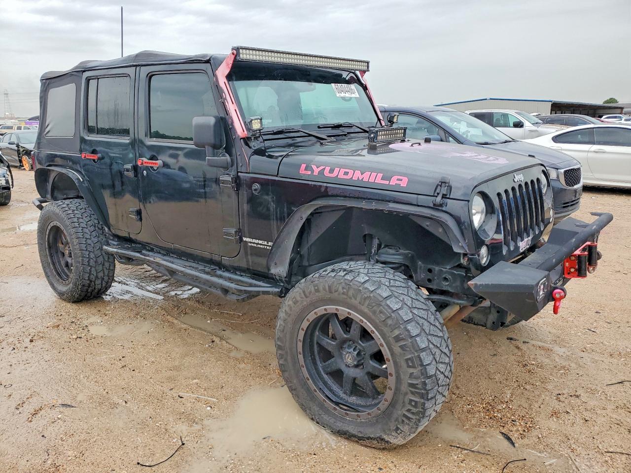 2014 Jeep Wrangler Unlimited Sport Black vin: 1C4BJWDG8EL130405