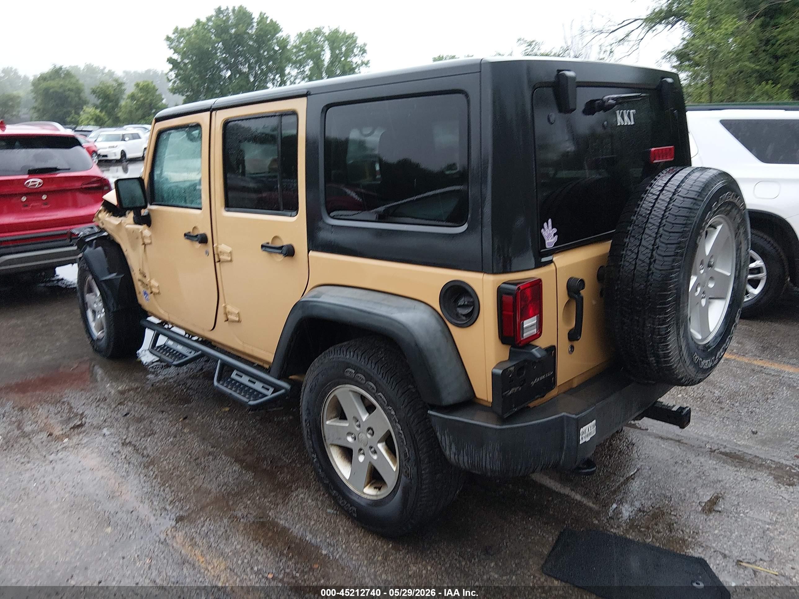 2014 Jeep Wrangler Unlimited Sport Tan vin: 1C4BJWDG8EL134129