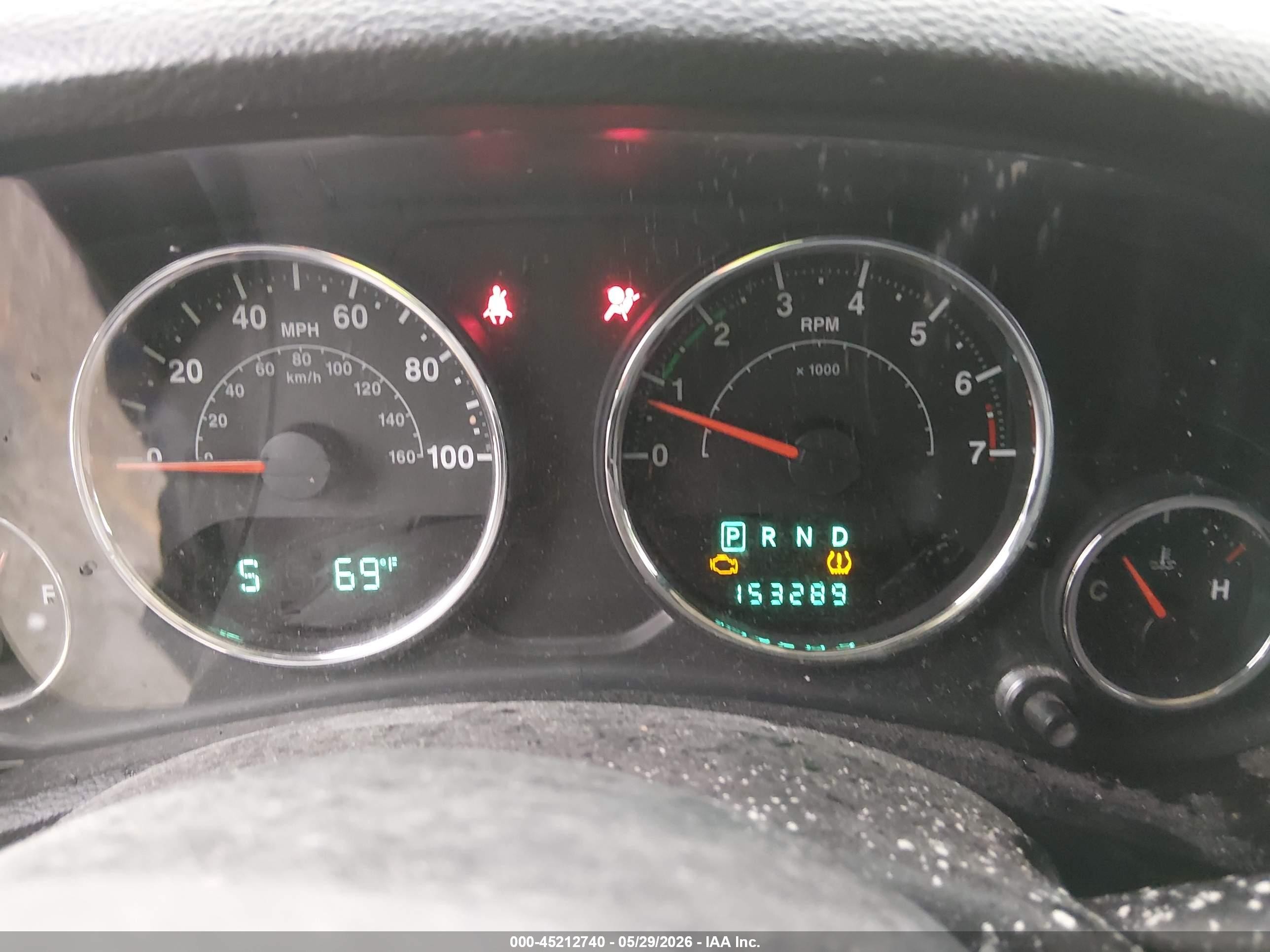 2014 Jeep Wrangler Unlimited Sport Tan vin: 1C4BJWDG8EL134129