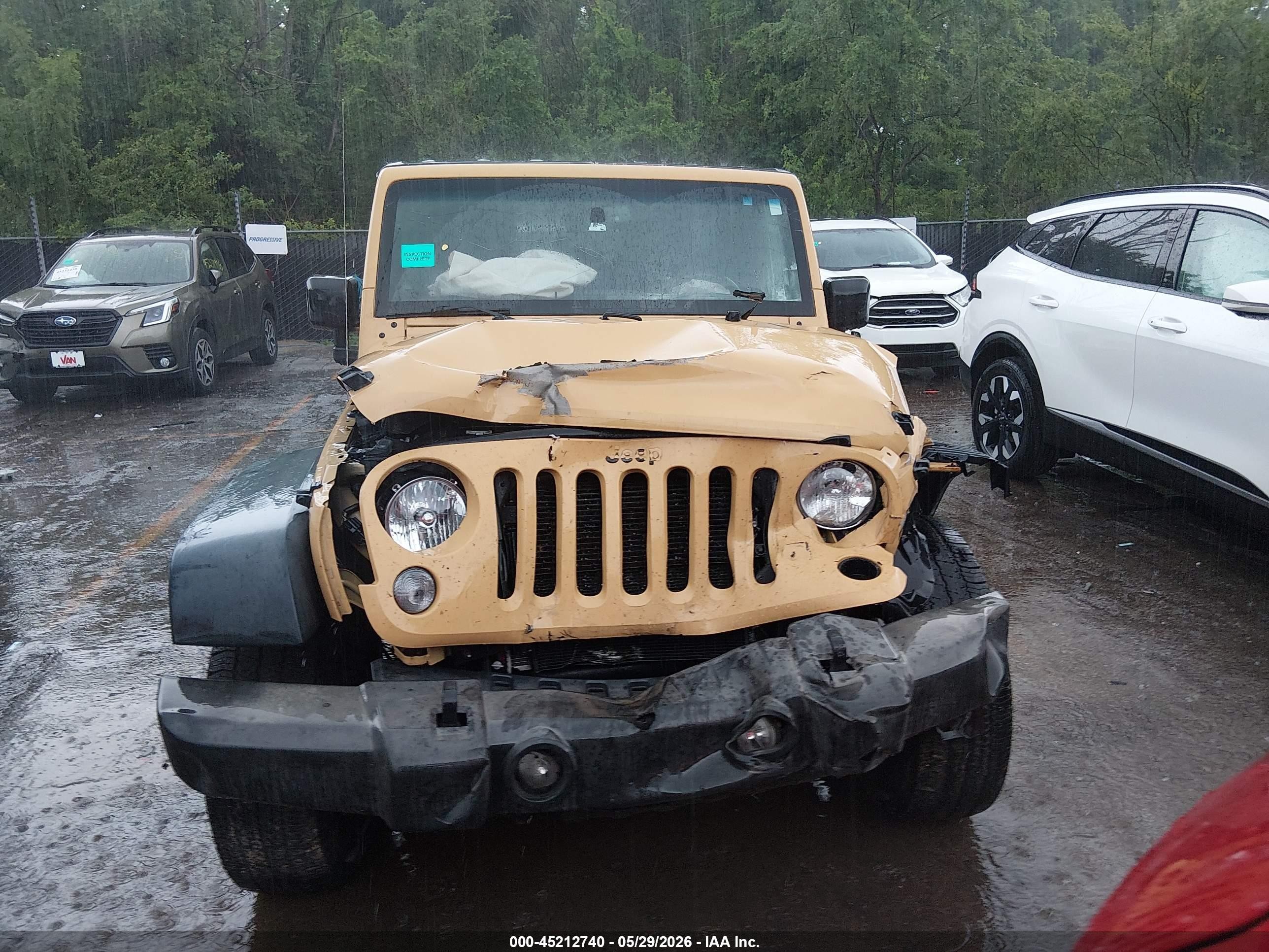 2014 Jeep Wrangler Unlimited Sport Tan vin: 1C4BJWDG8EL134129