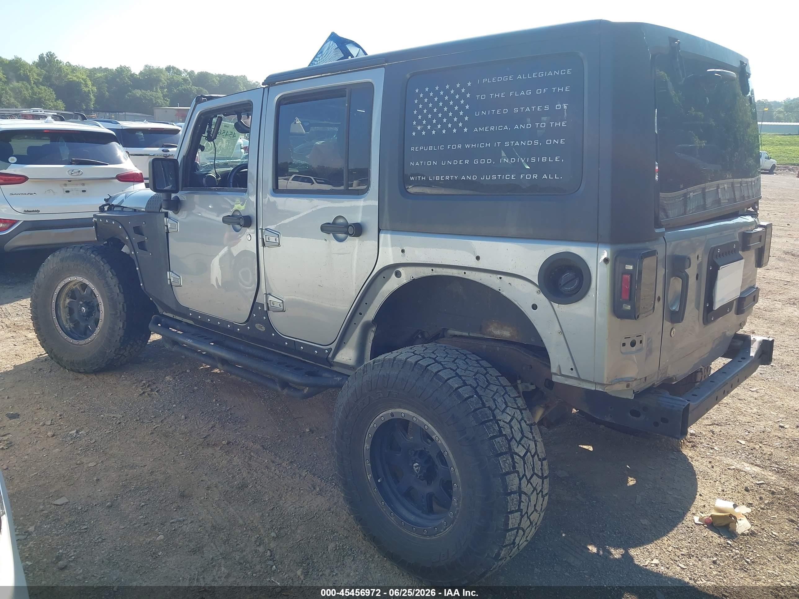 2014 Jeep Wrangler Unlimited Sport Gray vin: 1C4BJWDG8EL144465