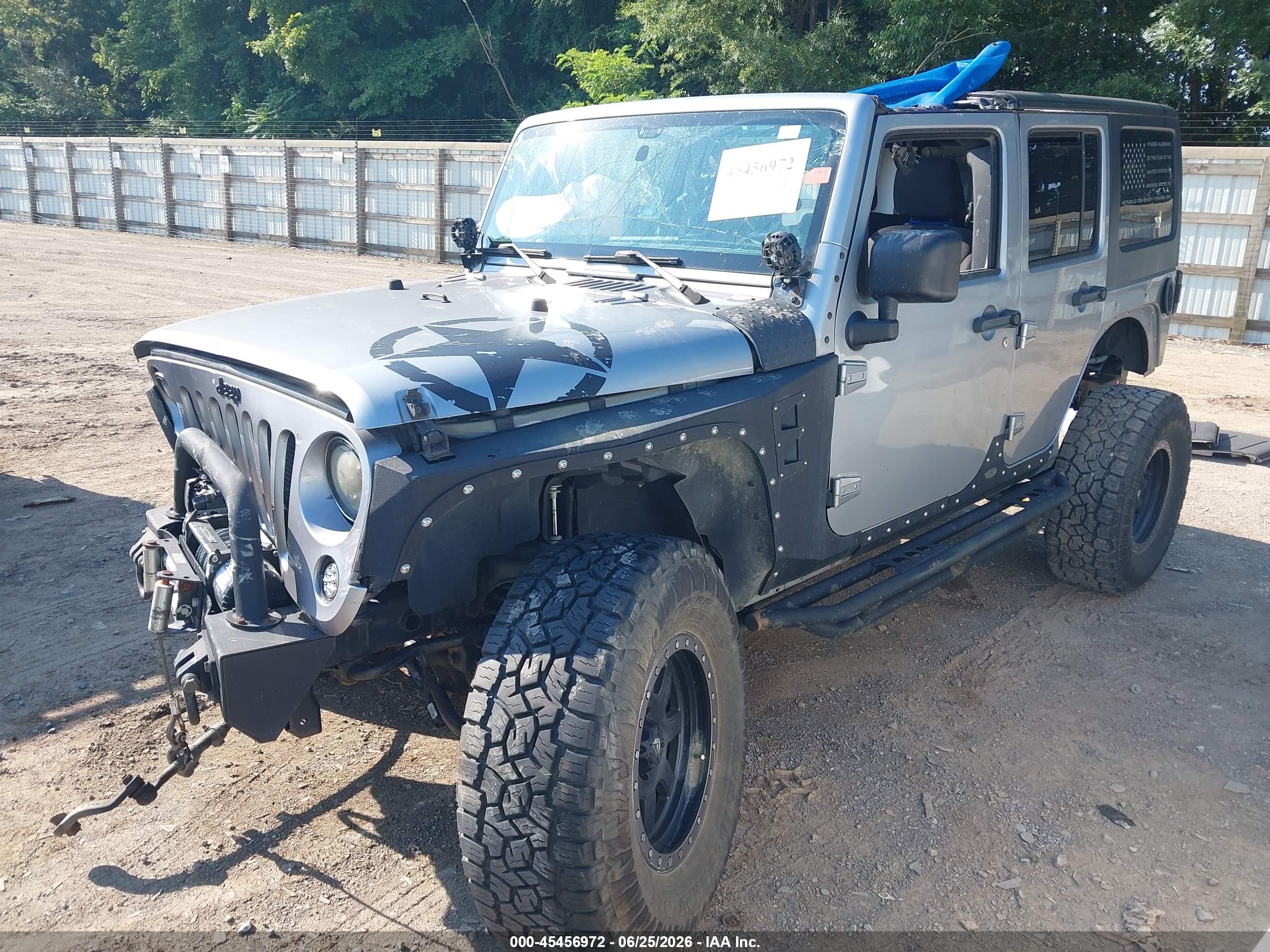 2014 Jeep Wrangler Unlimited Sport Gray vin: 1C4BJWDG8EL144465