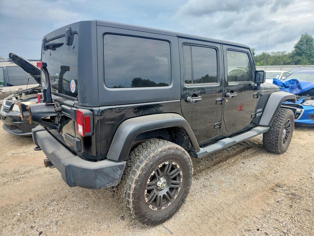 2014 Jeep Wrangler Unlimited Sport Black vin: 1C4BJWDG8EL251371