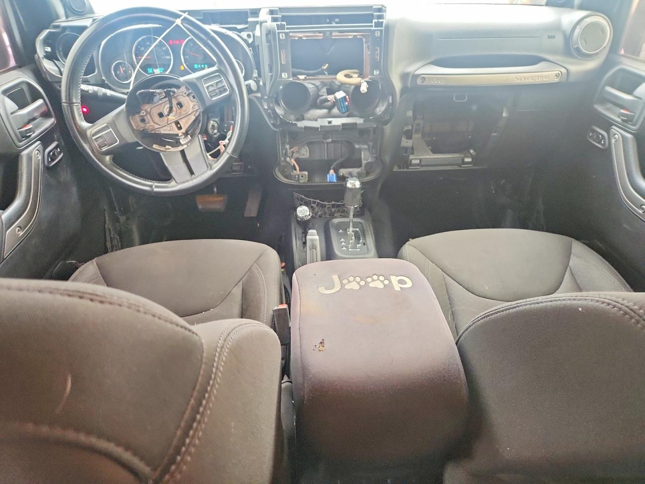 2014 Jeep Wrangler Unlimited Sport Black vin: 1C4BJWDG8EL251371