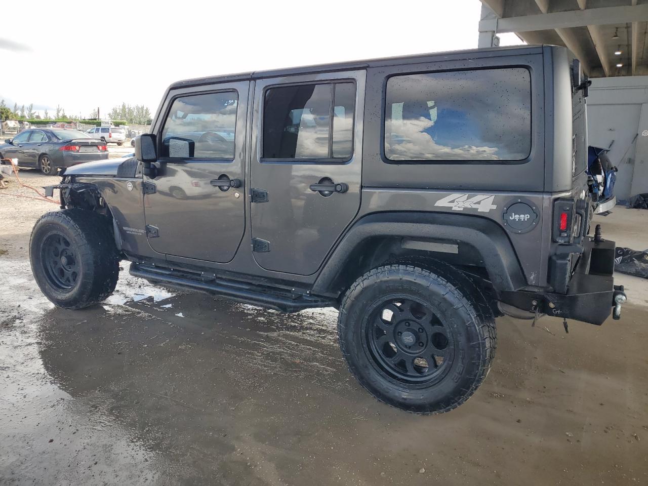2014 Jeep Wrangler Unlimited Sport Серый vin: 1C4BJWDG8EL298142