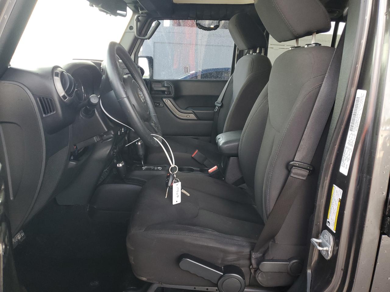 2014 Jeep Wrangler Unlimited Sport Серый vin: 1C4BJWDG8EL298142