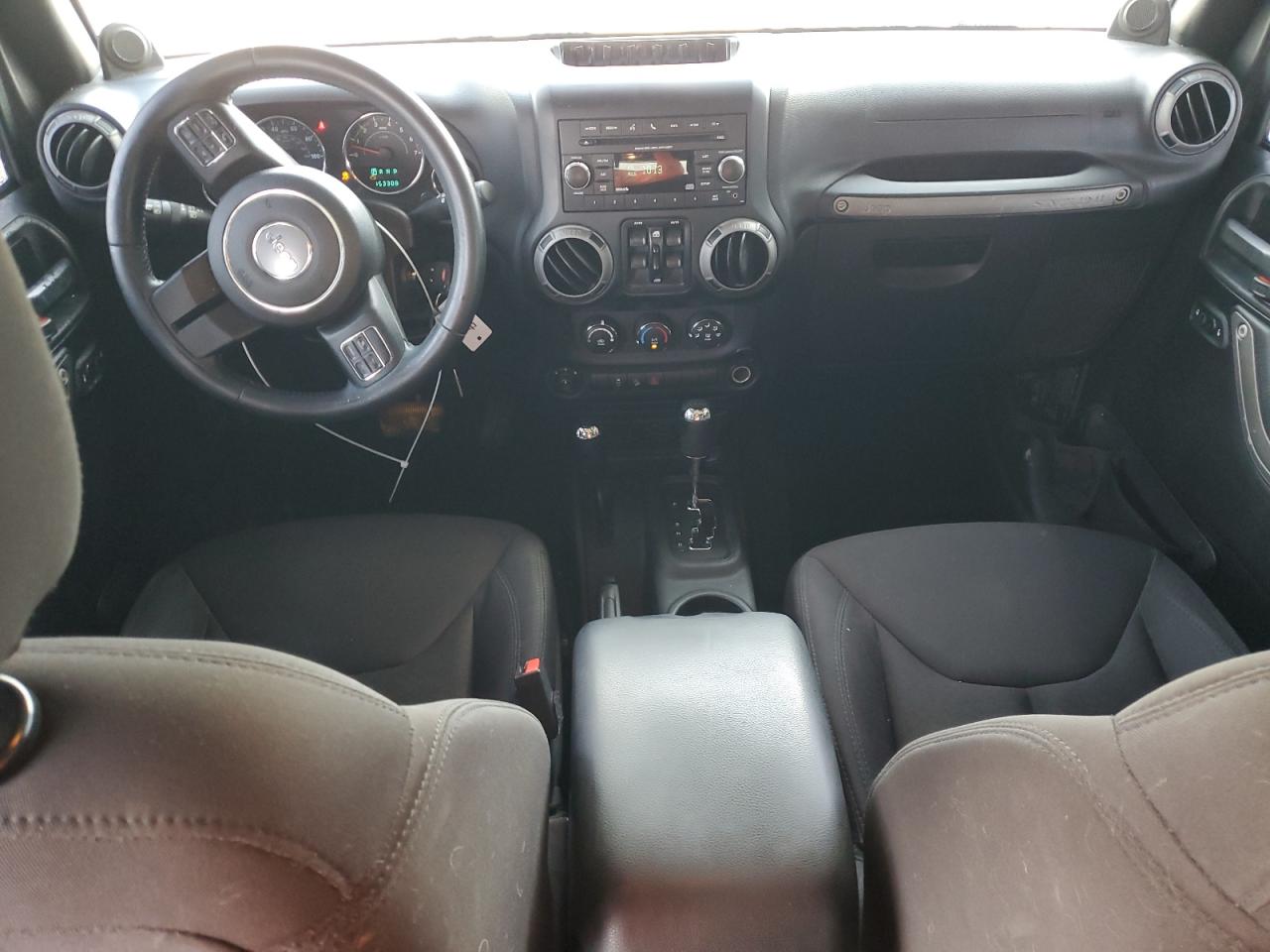 2014 Jeep Wrangler Unlimited Sport Серый vin: 1C4BJWDG8EL298142