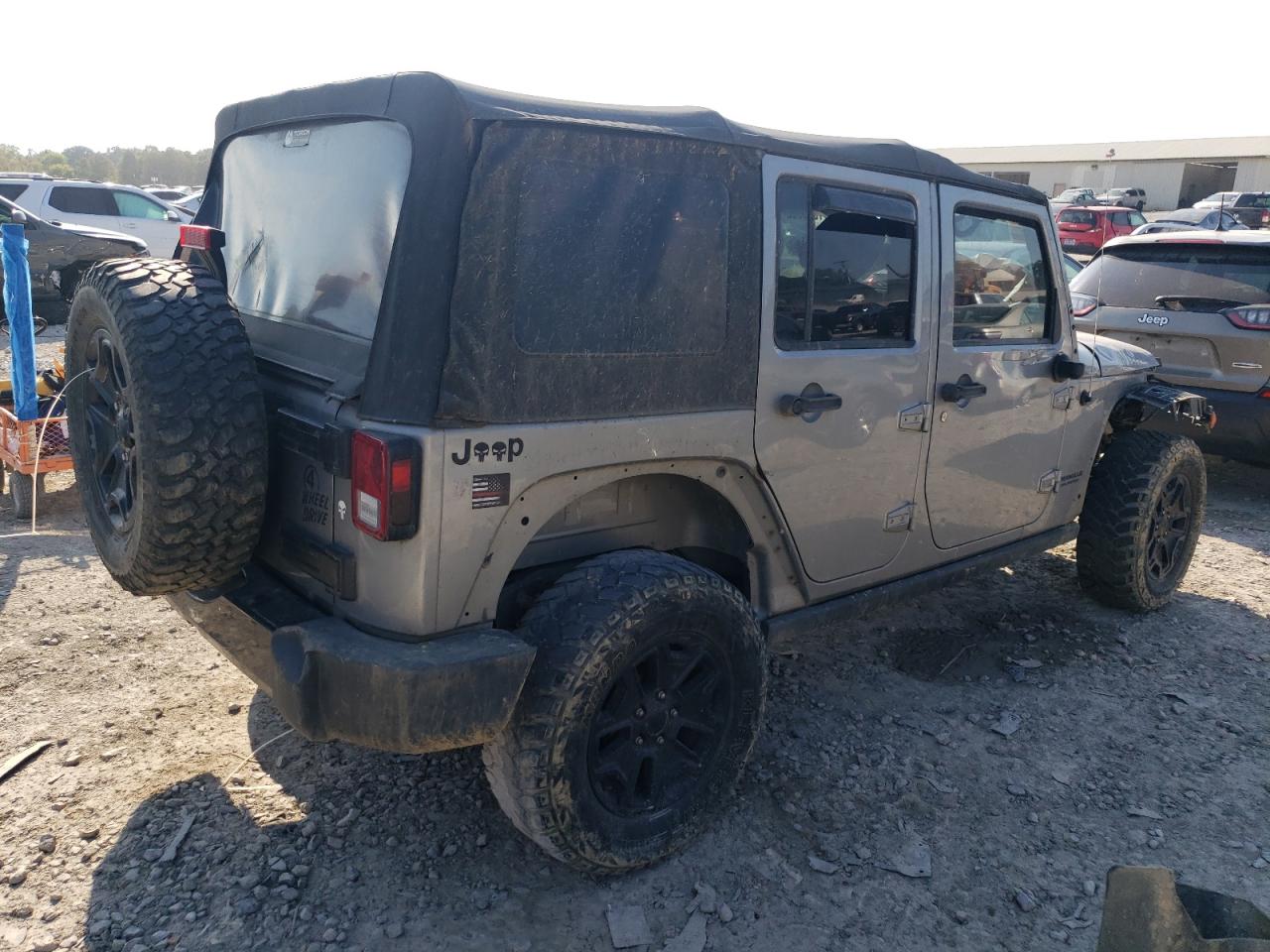 2015 Jeep Wrangler Unlimited Sport Silver vin: 1C4BJWDG8FL588169