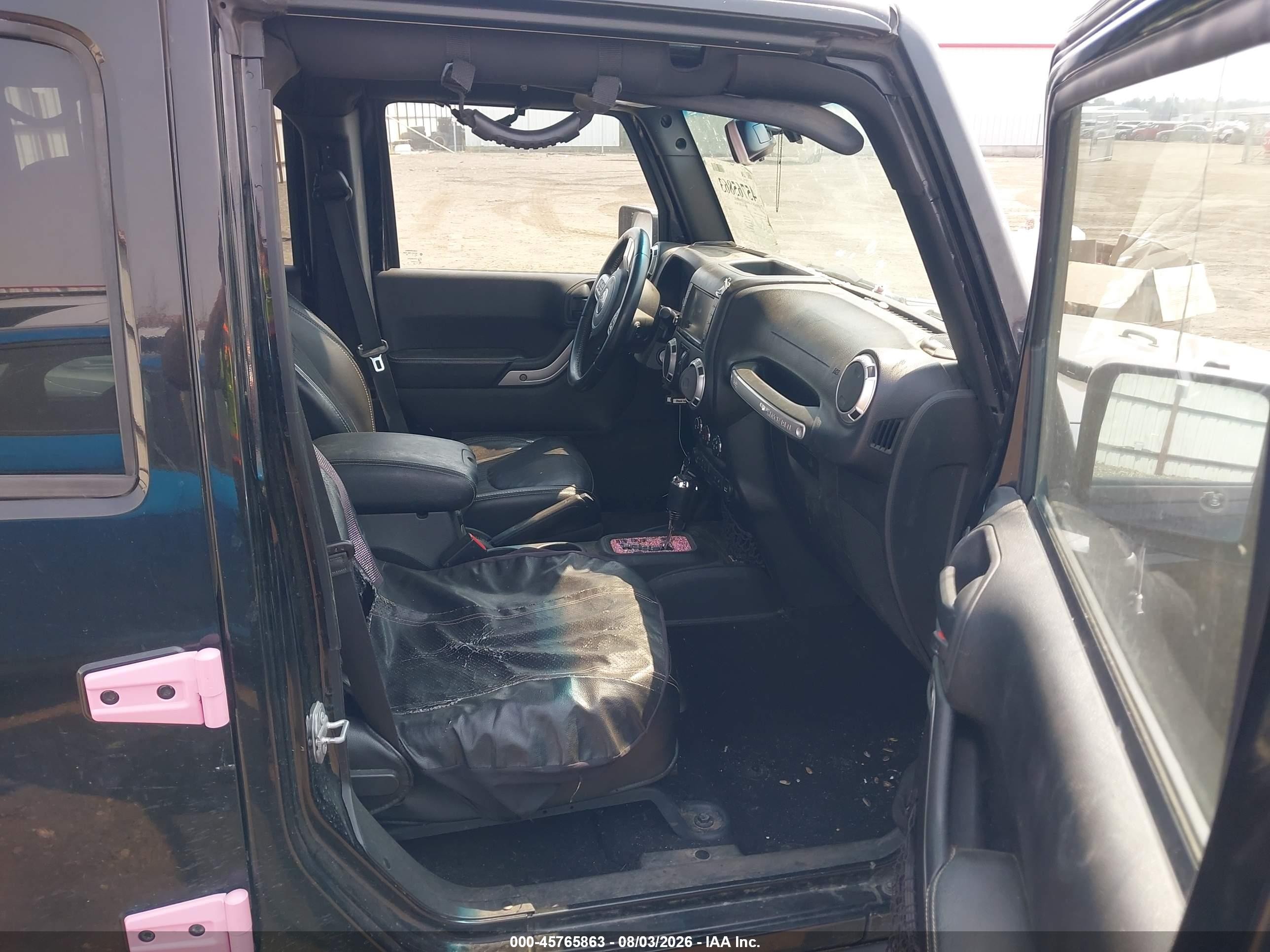 2015 Jeep Wrangler Unlimited Freedom Edition Black vin: 1C4BJWDG8FL594053