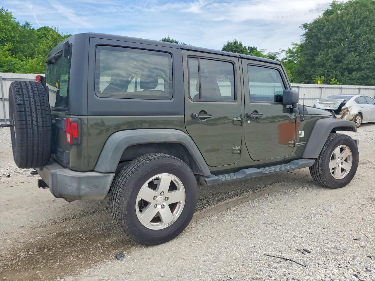 2015 Jeep Wrangler Unlimited Sport Green vin: 1C4BJWDG8FL653778