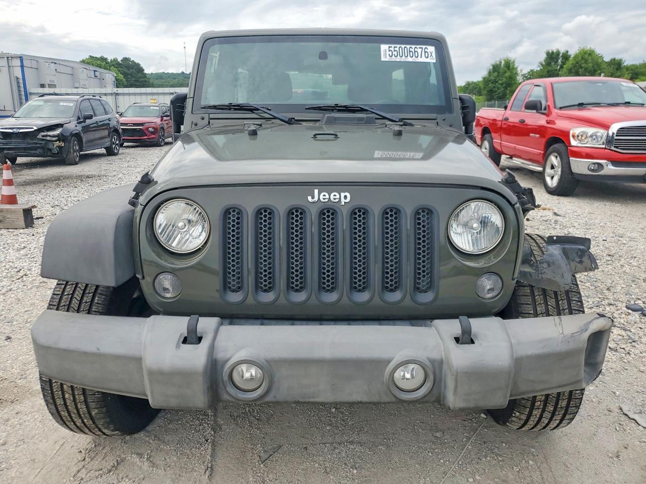 2015 Jeep Wrangler Unlimited Sport Green vin: 1C4BJWDG8FL653778