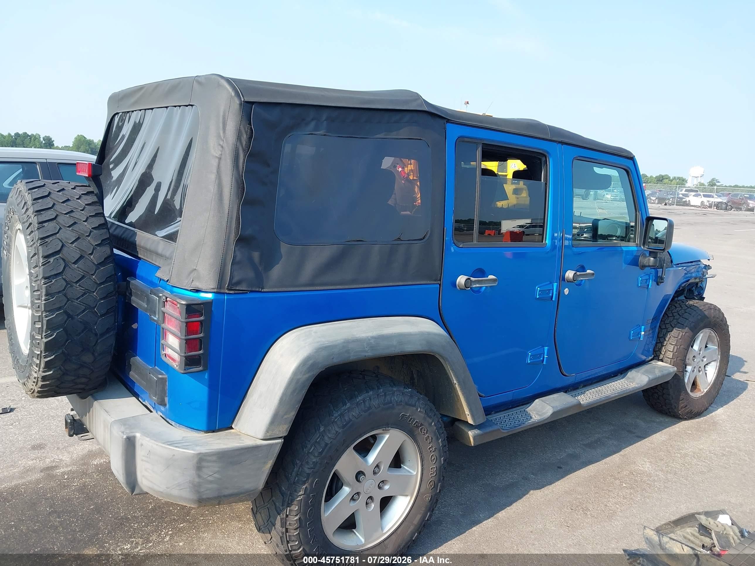 2015 Jeep Wrangler Unlimited Sport Blue vin: 1C4BJWDG8FL689731