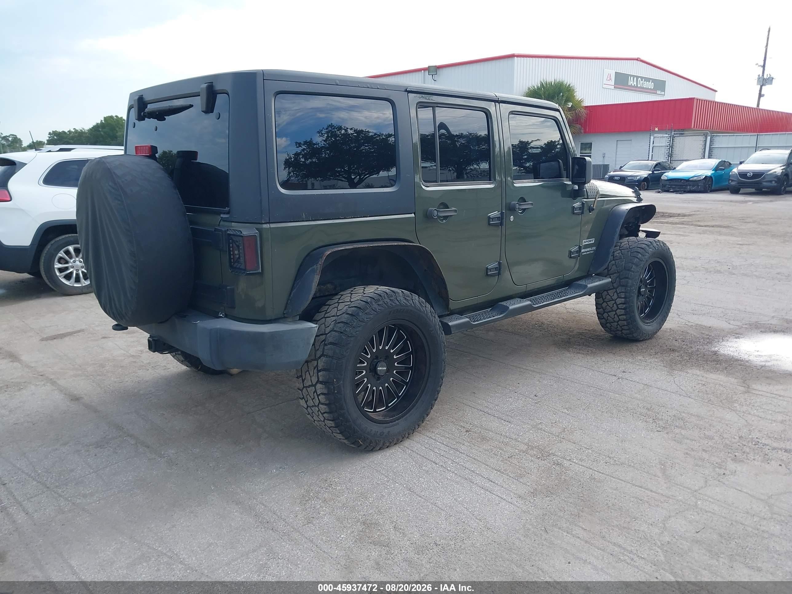 2015 Jeep Wrangler Unlimited Sport Green vin: 1C4BJWDG8FL720900