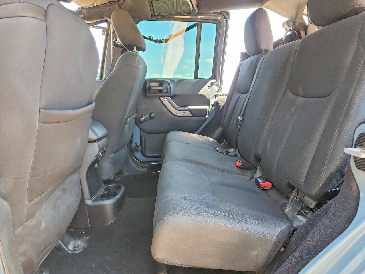 2015 Jeep Wrangler Unlimited Sport Серый vin: 1C4BJWDG8FL774178