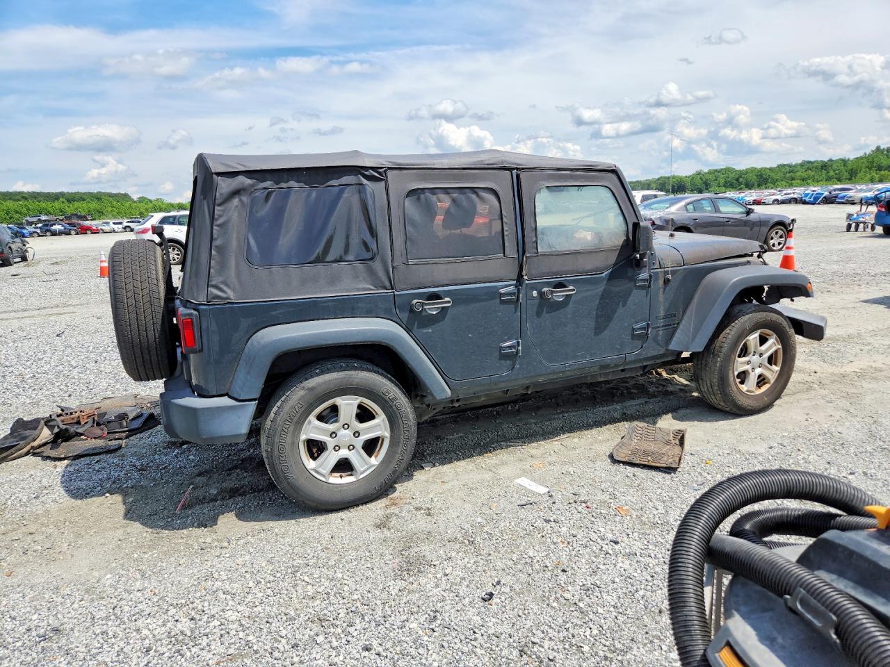 2016 Jeep Wrangler Unlimited Sport Blue vin: 1C4BJWDG8GL231706