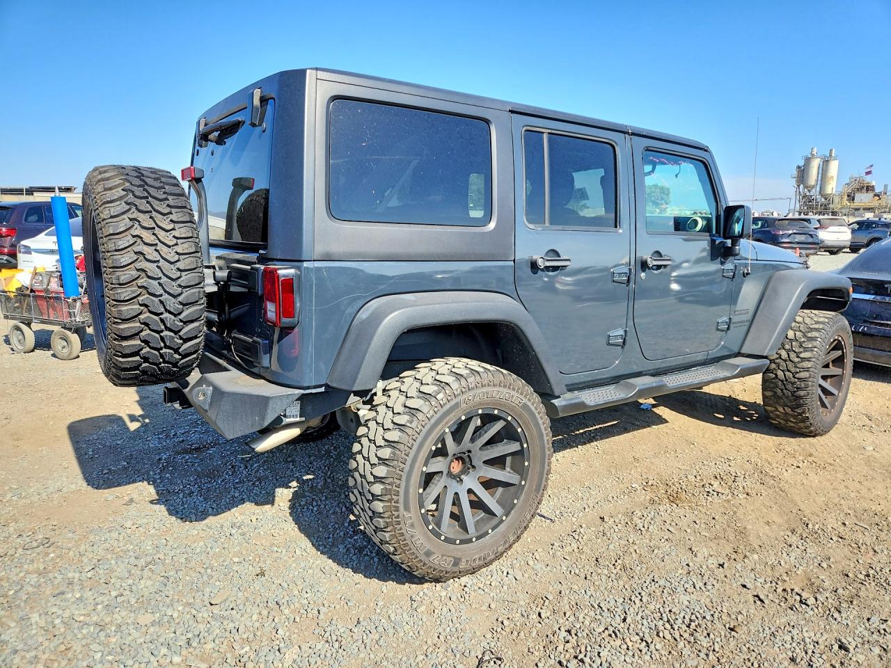 2016 Jeep Wrangler Unlimited Sport Gray vin: 1C4BJWDG8GL318909