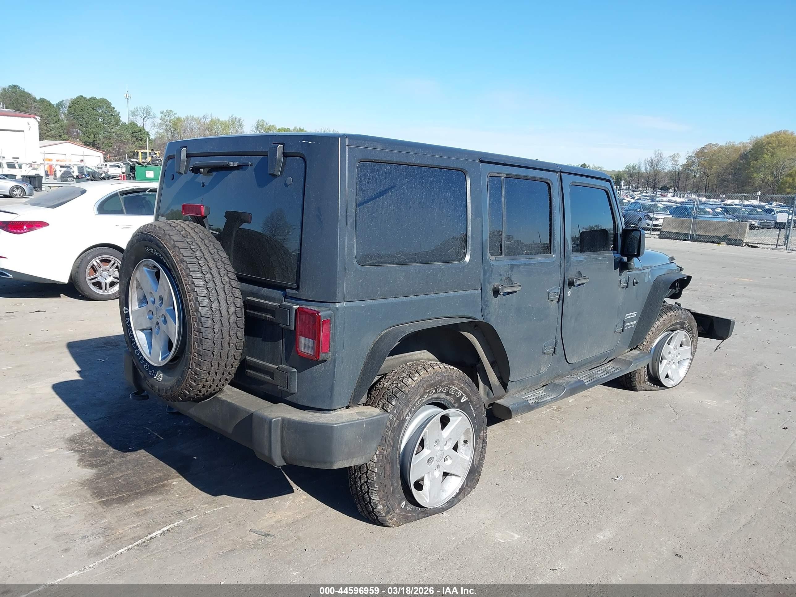 2018 Jeep Wrangler Jk Unlimited Sport S 4x4 Черный vin: 1C4BJWDG8JL901164