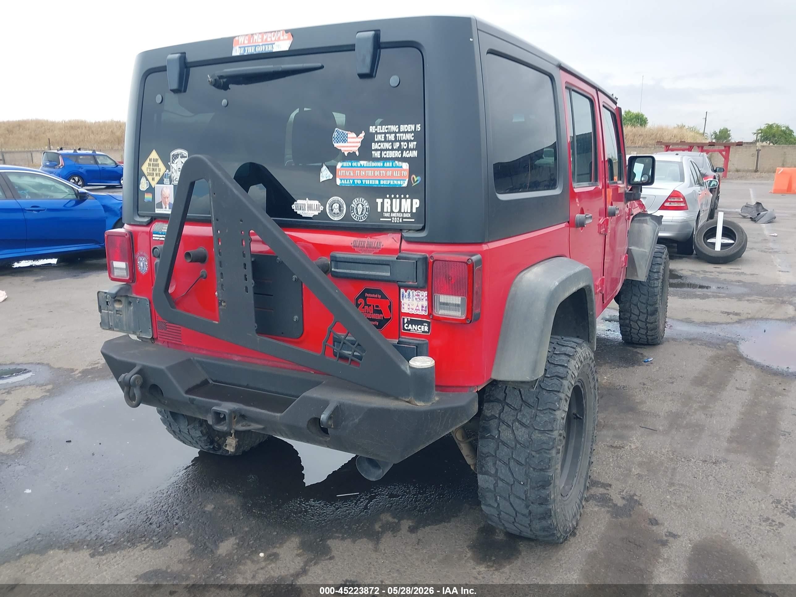 2012 Jeep Wrangler Unlimited Sport Red vin: 1C4BJWDG9CL133228