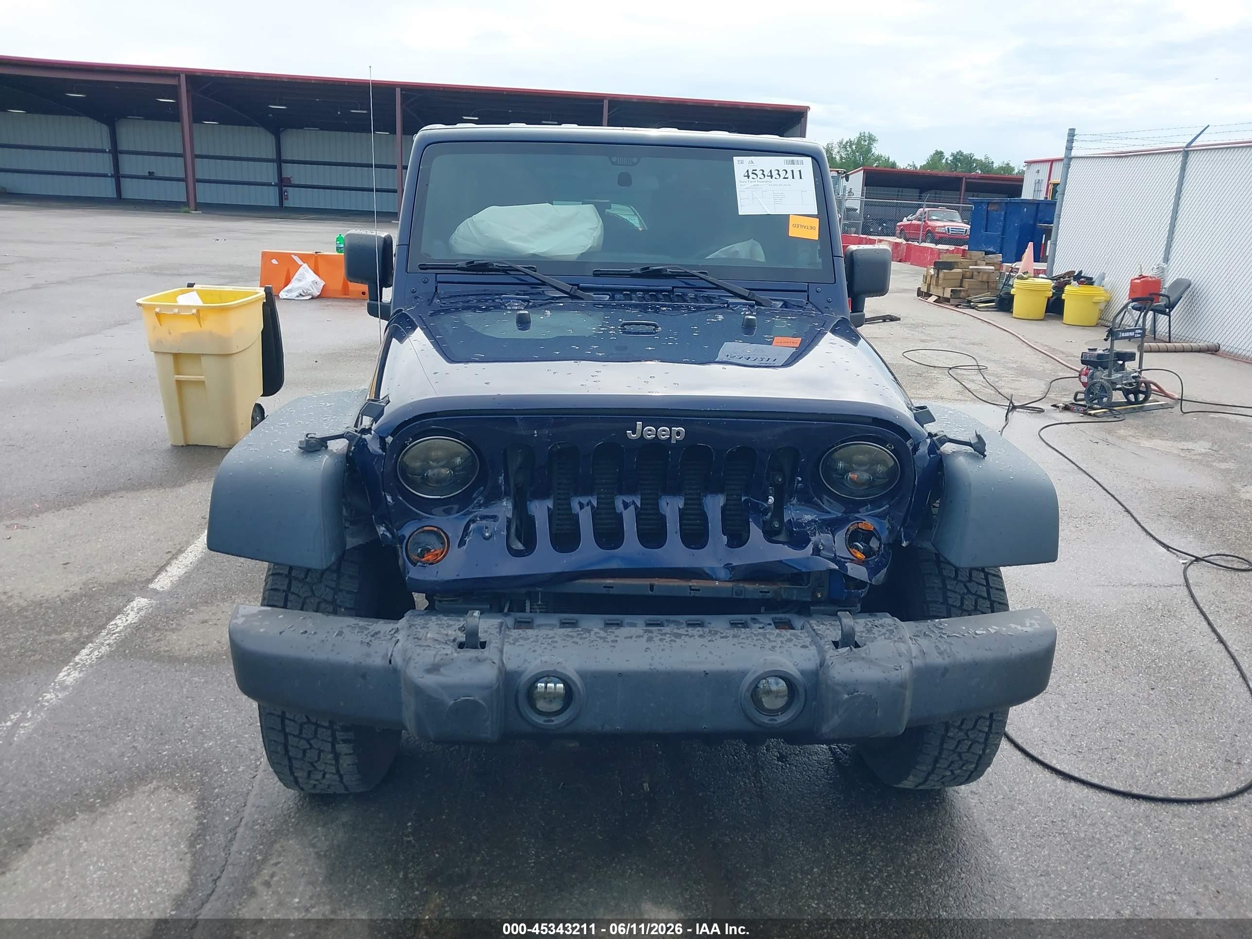 2013 Jeep Wrangler Unlimited Sport Blue vin: 1C4BJWDG9DL525594