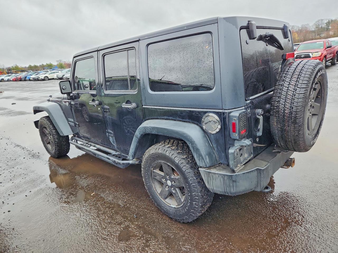 2013 Jeep Wrangler Unlimited Sport Black vin: 1C4BJWDG9DL583124