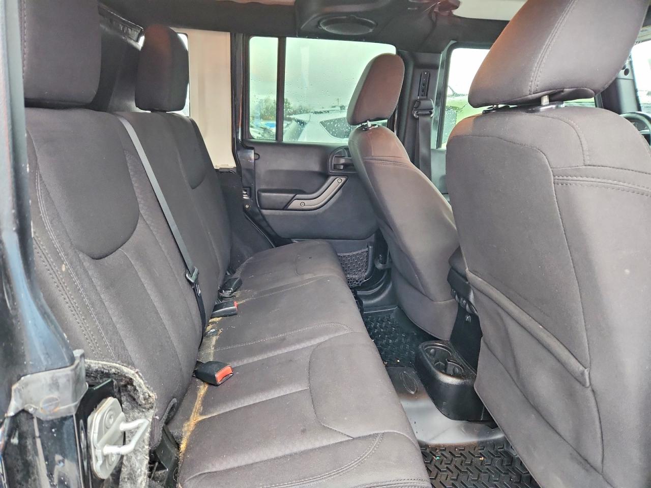 2013 Jeep Wrangler Unlimited Sport Black vin: 1C4BJWDG9DL583124
