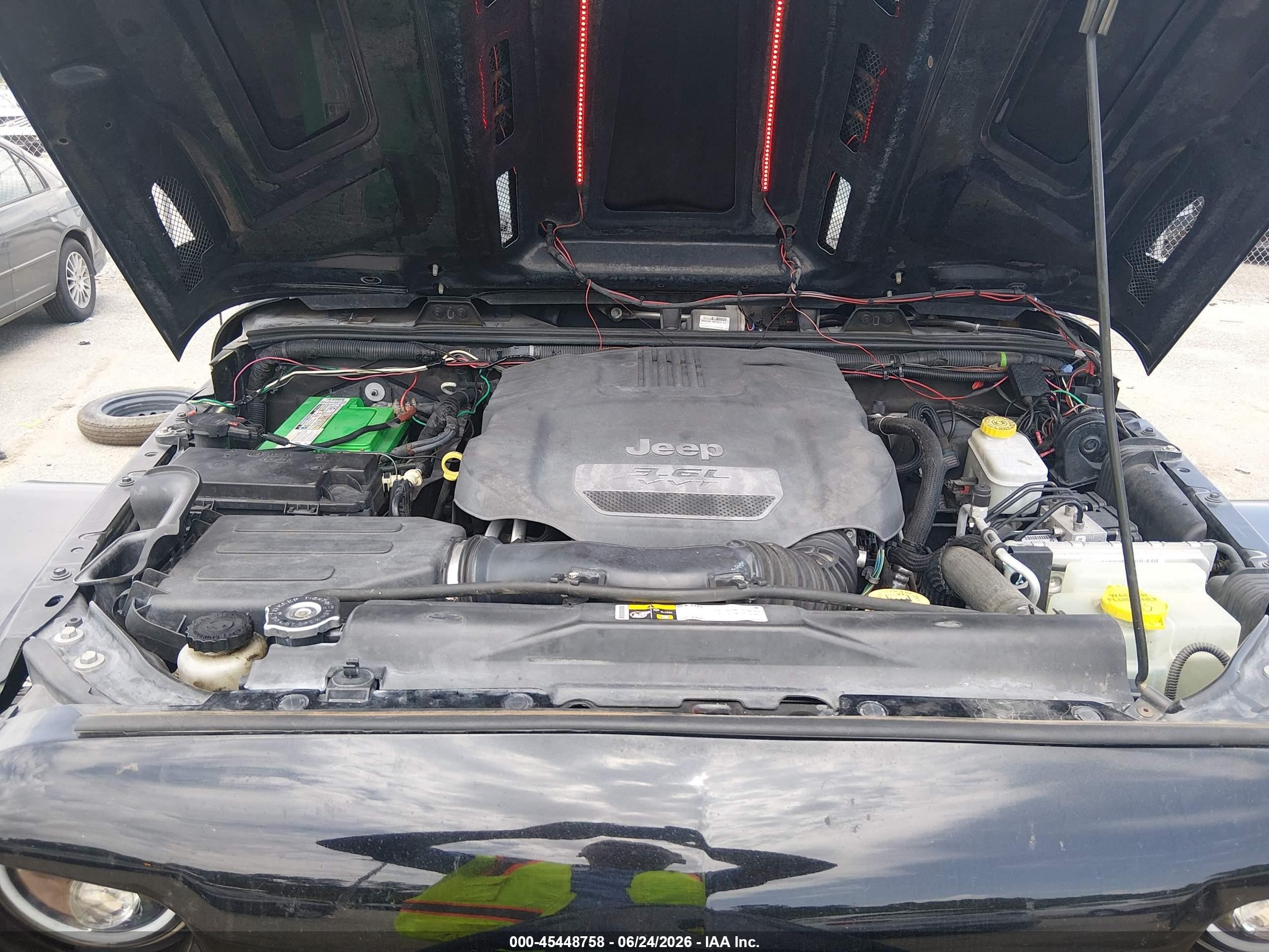 2013 Jeep Wrangler Unlimited Sport Черный vin: 1C4BJWDG9DL623105