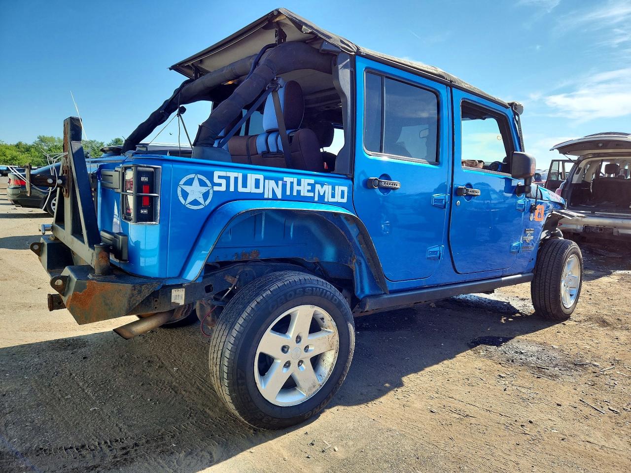 2014 Jeep Wrangler Unlimited Sport Blue vin: 1C4BJWDG9EL165440