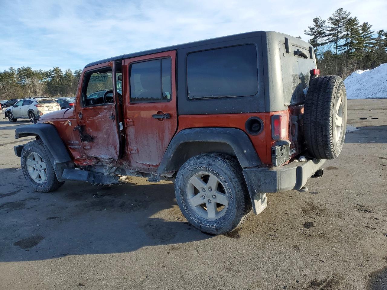 2014 Jeep Wrangler Unlimited Sport Оранжевый vin: 1C4BJWDG9EL202650
