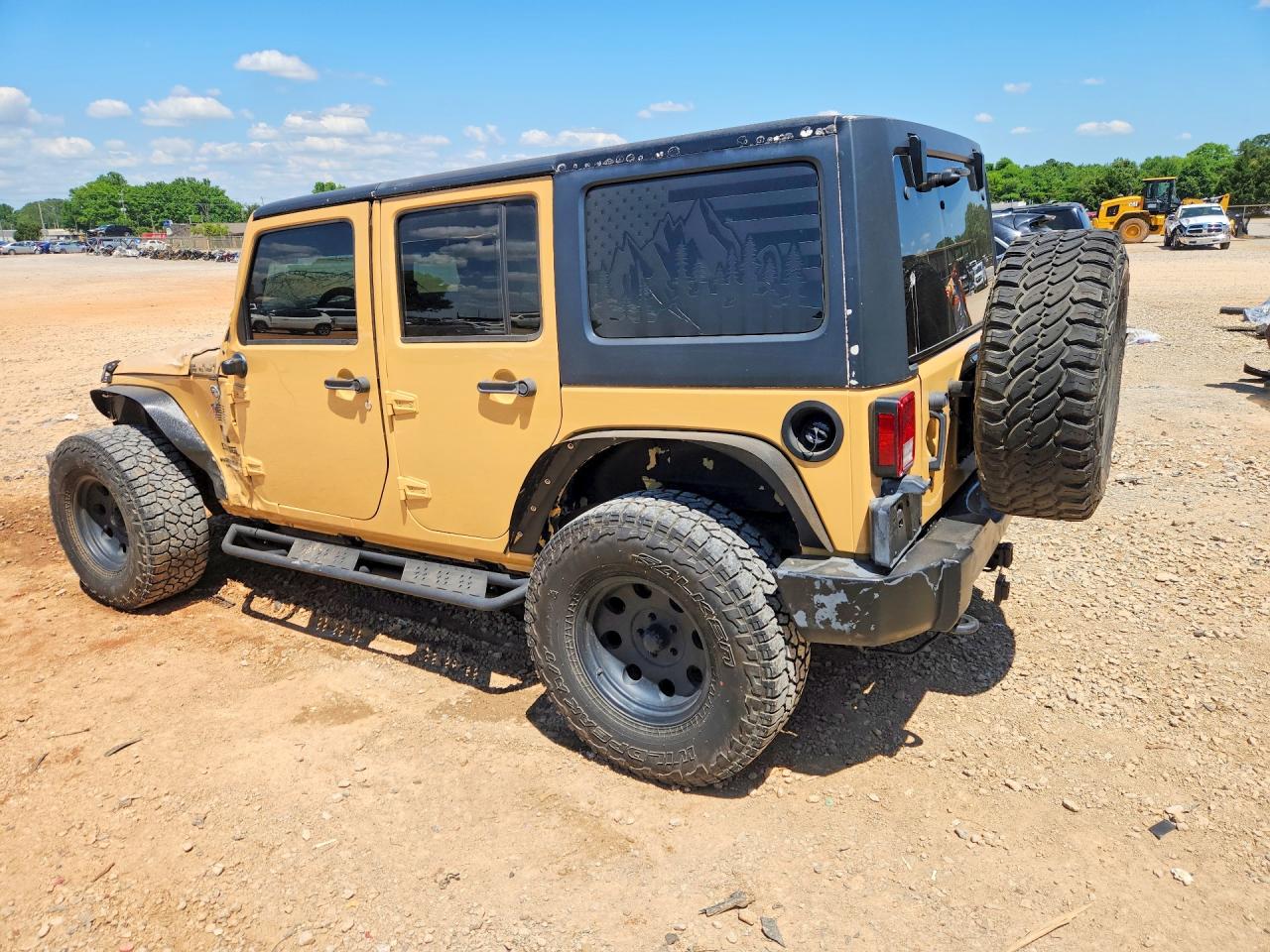 2014 Jeep Wrangler Unlimited Sport Tan vin: 1C4BJWDG9EL215947