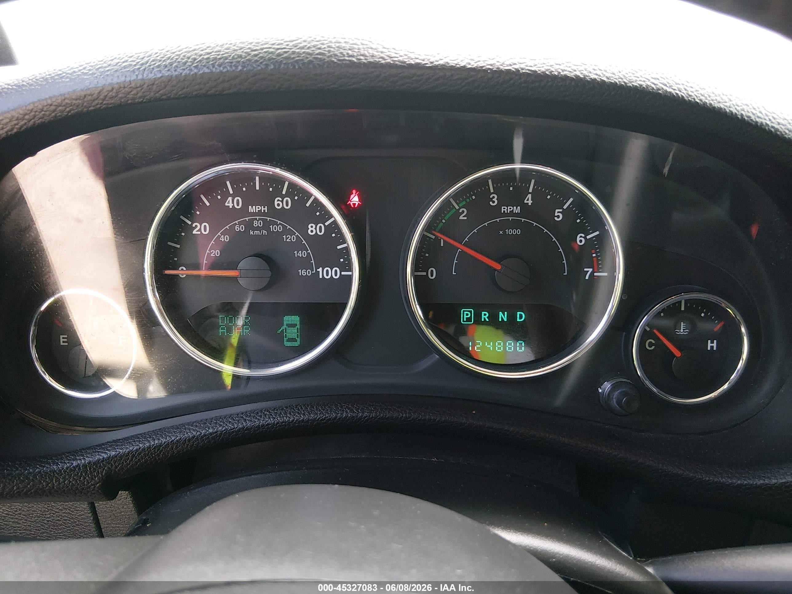2014 Jeep Wrangler Unlimited Sport White vin: 1C4BJWDG9EL218802