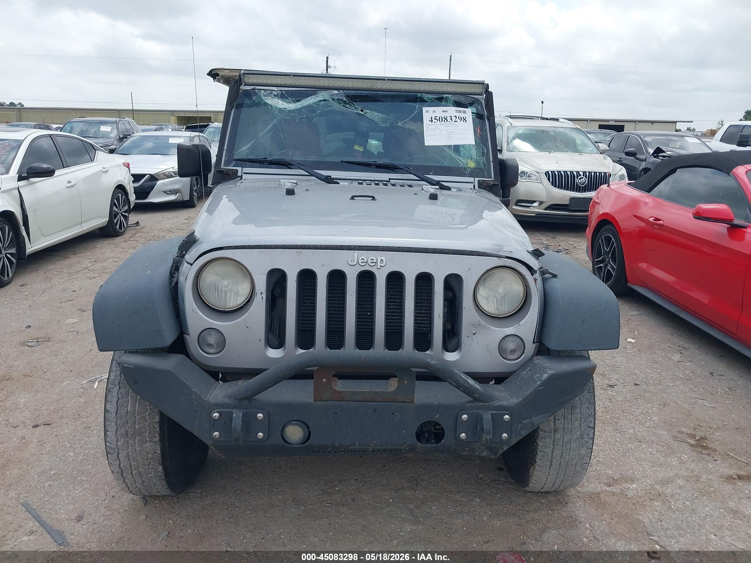 2014 Jeep Wrangler Unlimited Sport Gray vin: 1C4BJWDG9EL307107