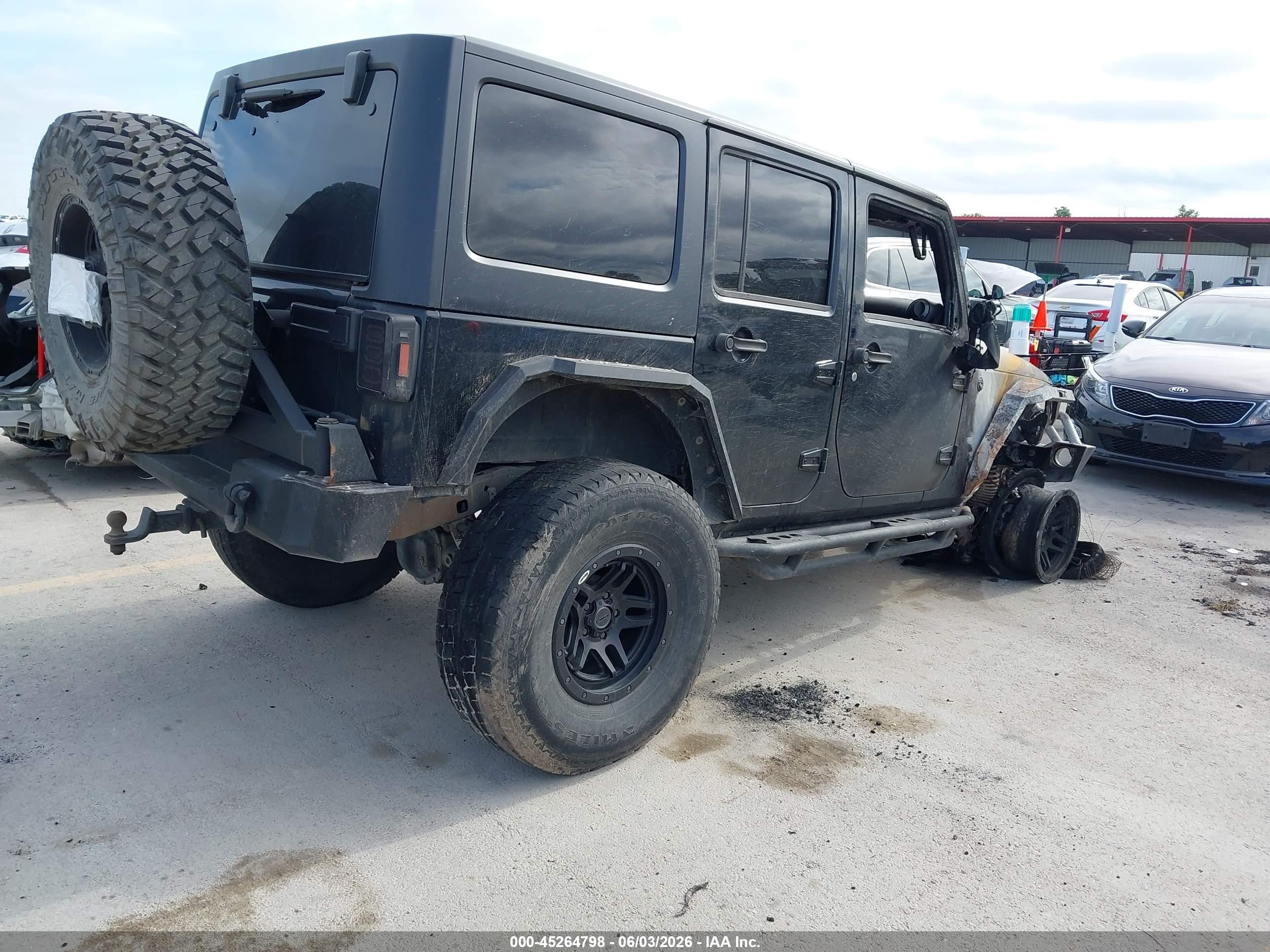2015 Jeep Wrangler Unlimited Sport Black vin: 1C4BJWDG9FL501637