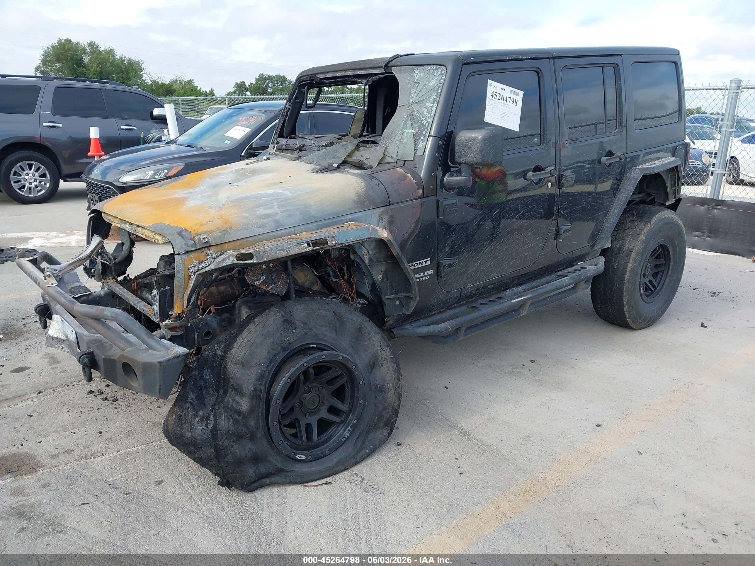2015 Jeep Wrangler Unlimited Sport Black vin: 1C4BJWDG9FL501637