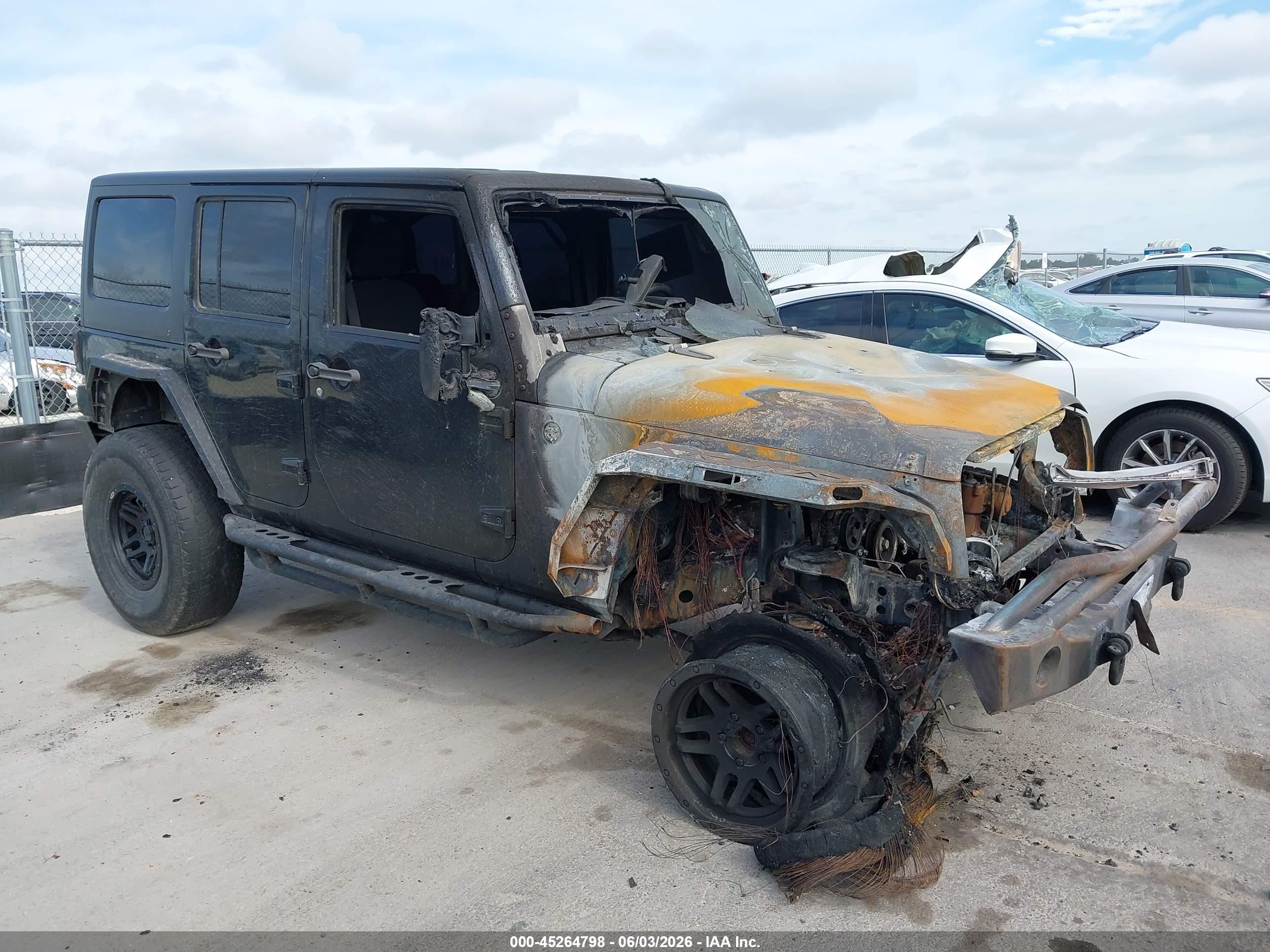2015 Jeep Wrangler Unlimited Sport Black vin: 1C4BJWDG9FL501637