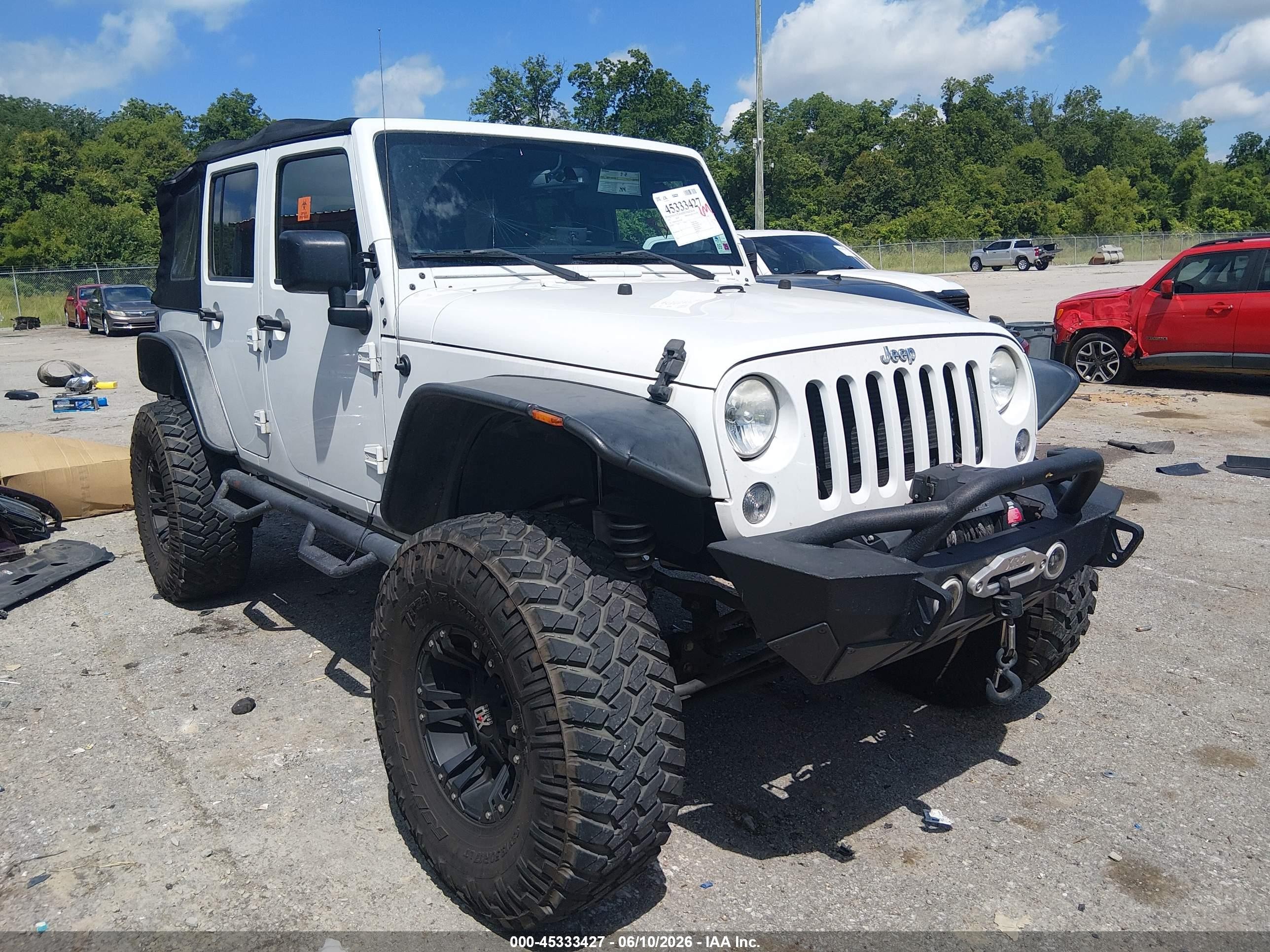 2015 Jeep Wrangler Unlimited Sport White vin: 1C4BJWDG9FL509768