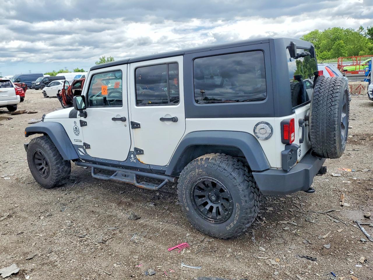 2015 Jeep Wrangler Unlimited Sport White vin: 1C4BJWDG9FL528885