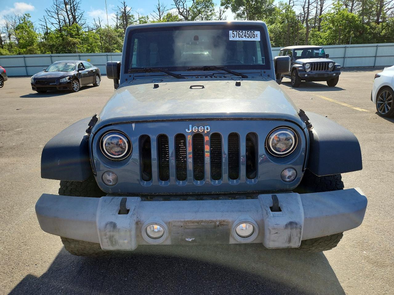 2015 Jeep Wrangler Unlimited Sport Серый vin: 1C4BJWDG9FL556539