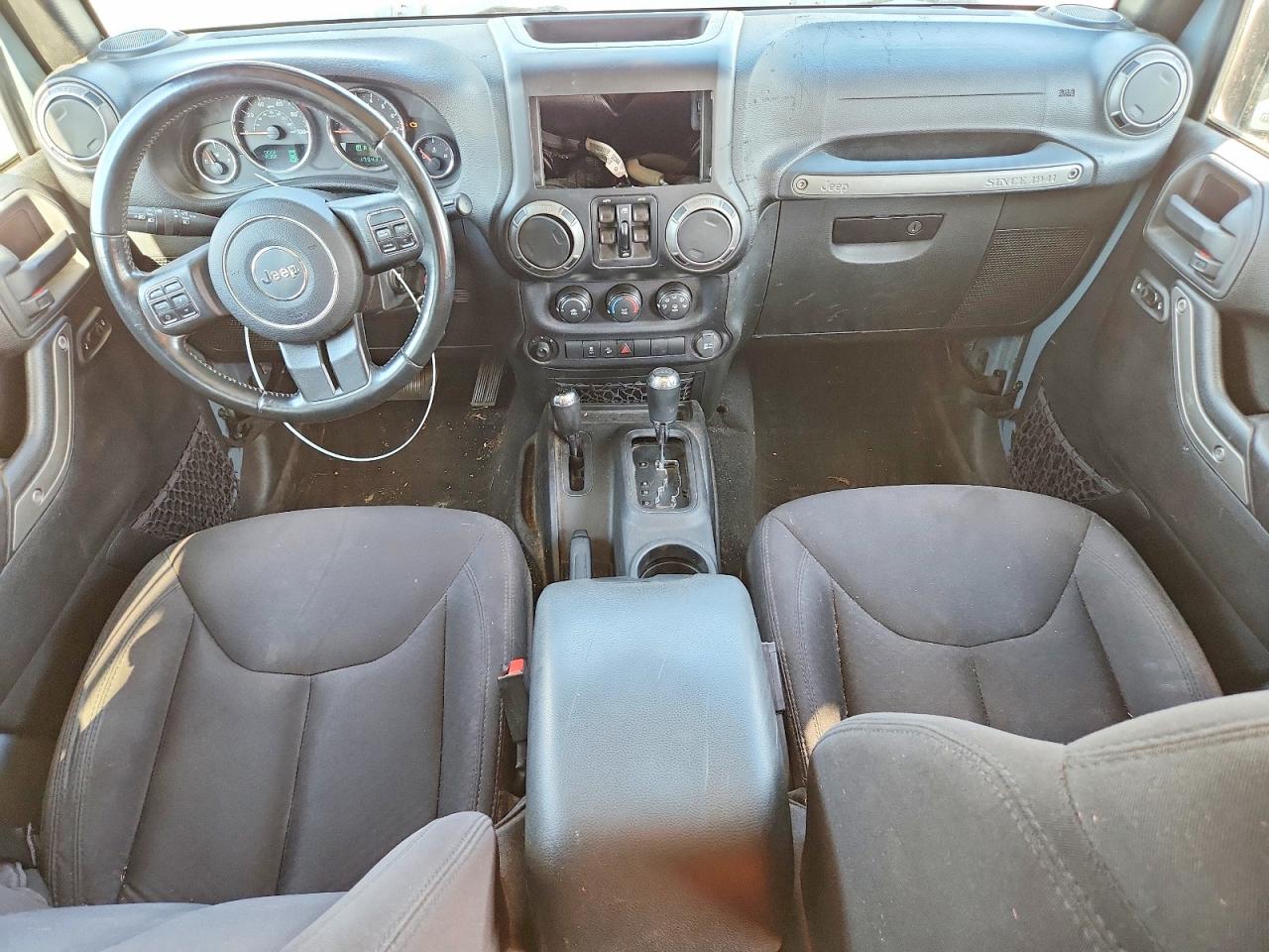 2015 Jeep Wrangler Unlimited Sport Серый vin: 1C4BJWDG9FL556539