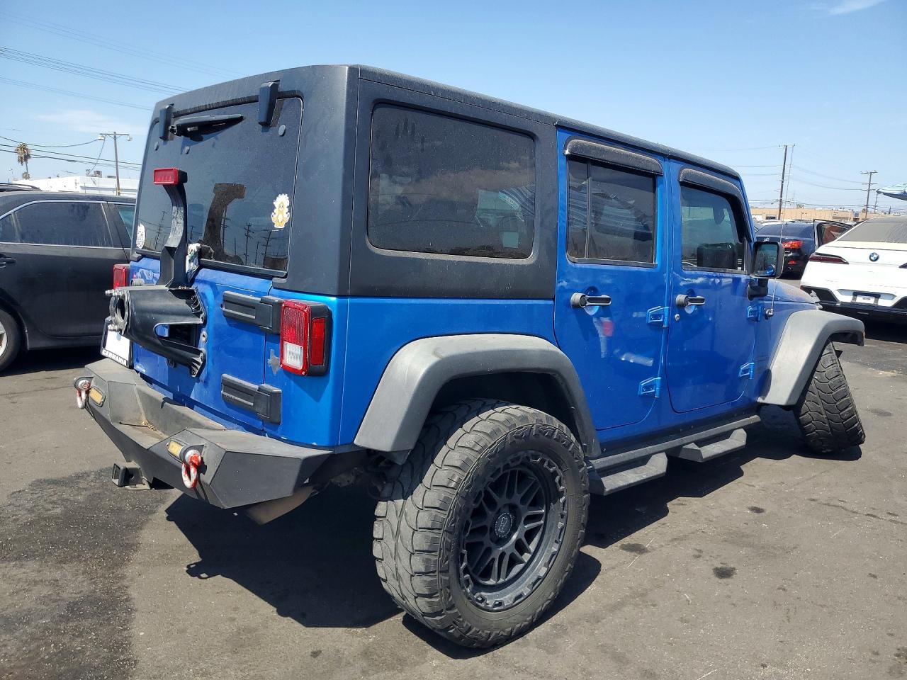 2015 Jeep Wrangler Unlimited Sport Синий vin: 1C4BJWDG9FL570506