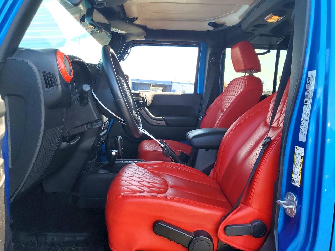 2015 Jeep Wrangler Unlimited Sport Синий vin: 1C4BJWDG9FL570506