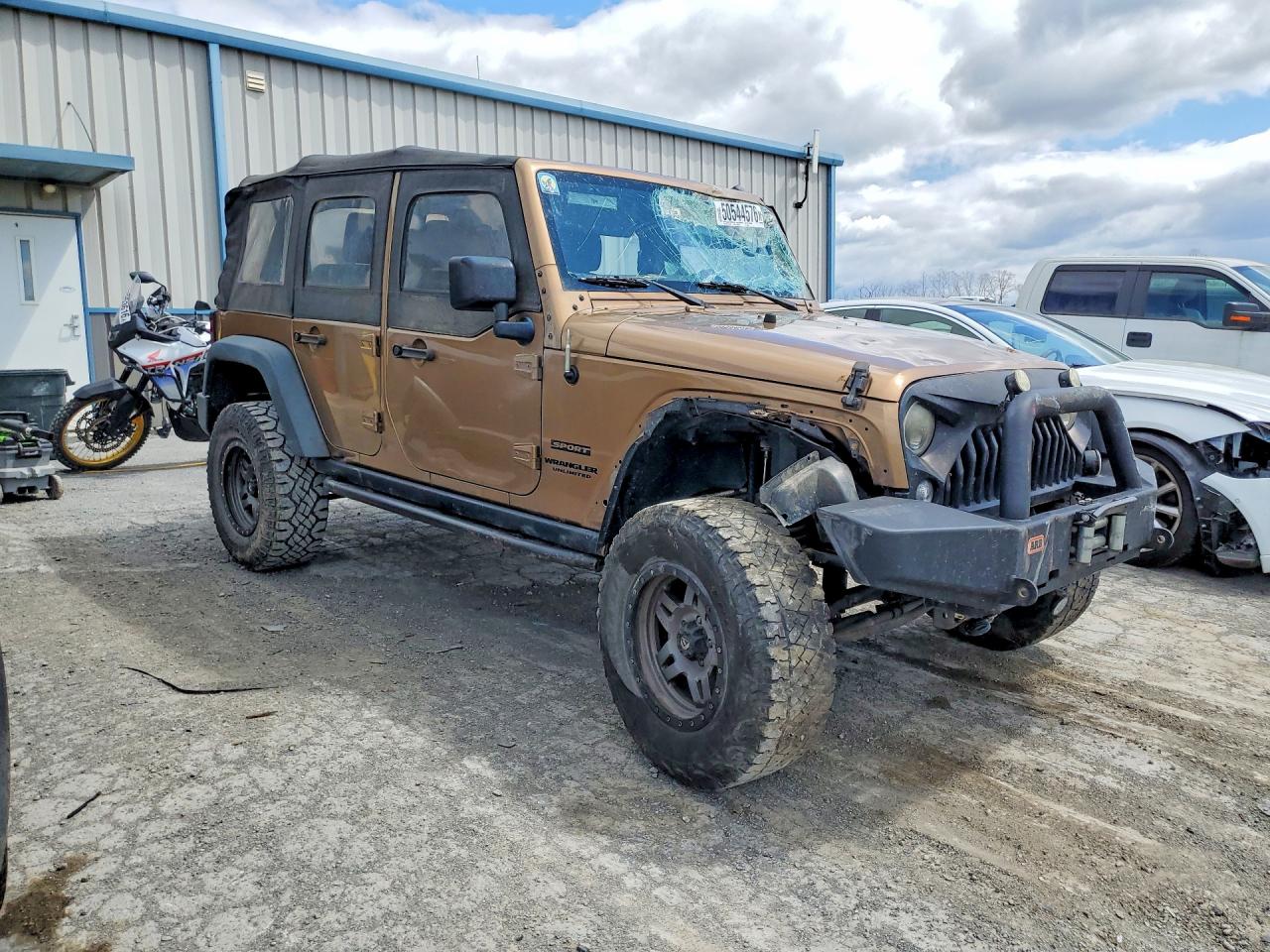 2015 Jeep Wrangler Unlimited Sport Brown vin: 1C4BJWDG9FL640859