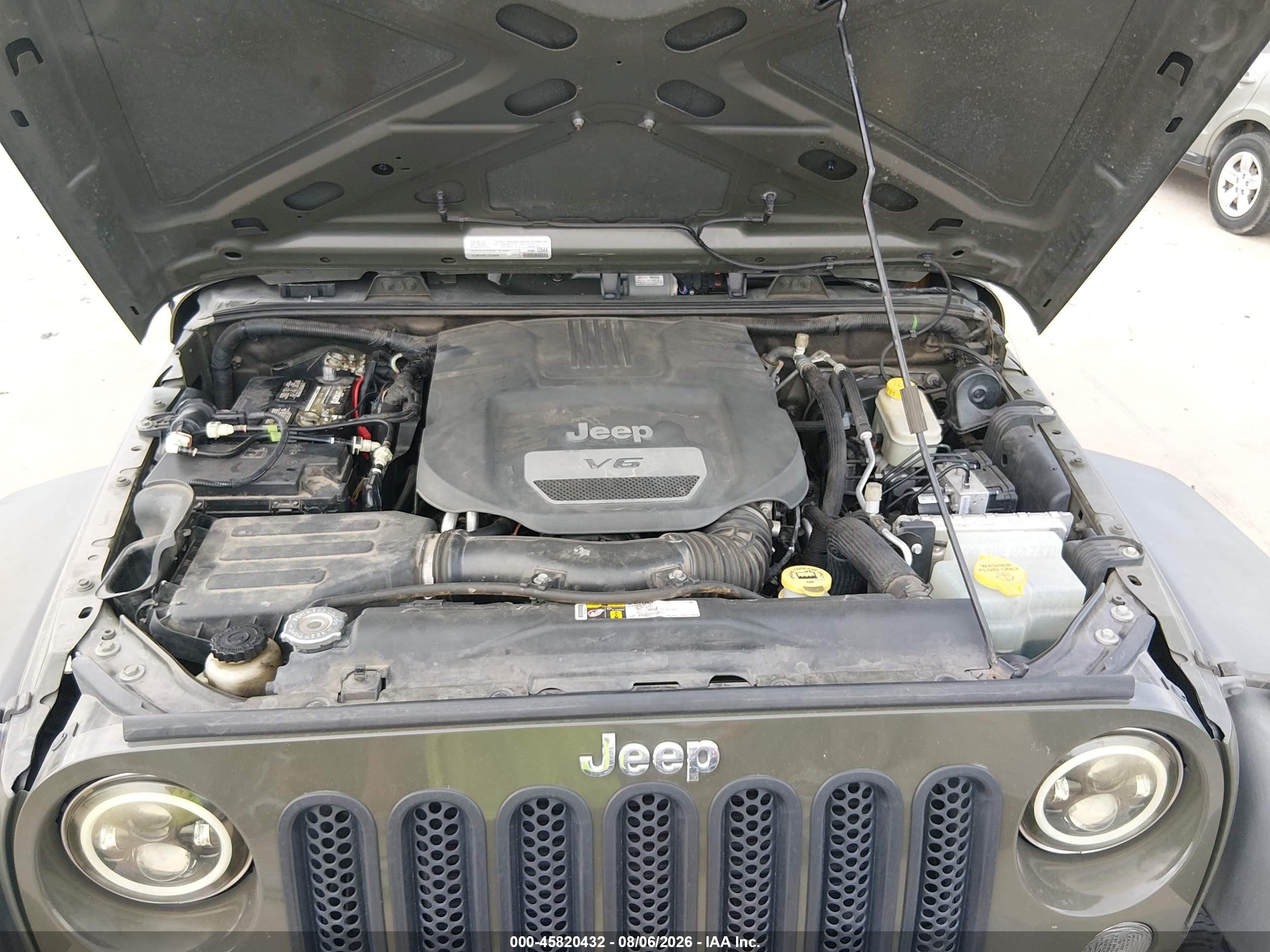 2015 Jeep Wrangler Unlimited Sport Green vin: 1C4BJWDG9FL676860