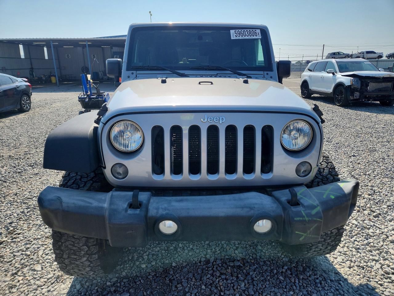 2015 Jeep Wrangler Unlimited Sport Silver vin: 1C4BJWDG9FL739715