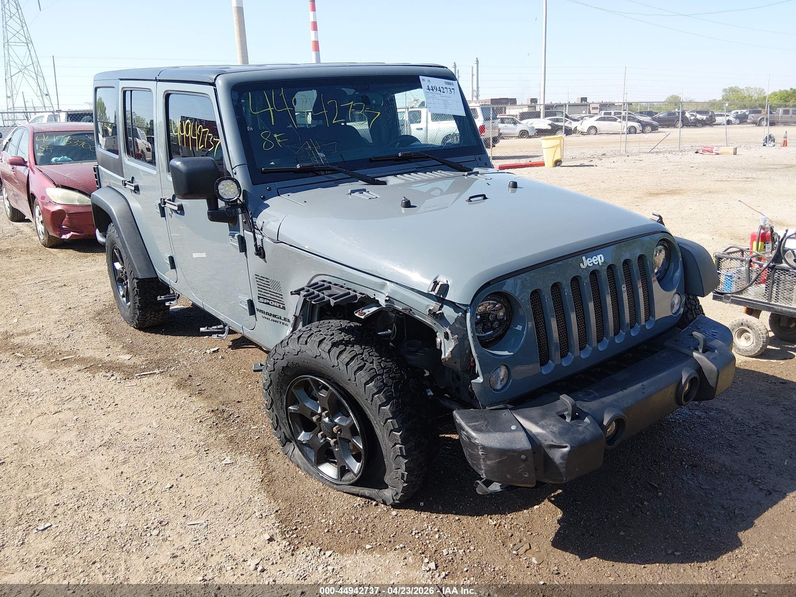 2015 Jeep Wrangler Unlimited Sport Gray vin: 1C4BJWDG9FL773444