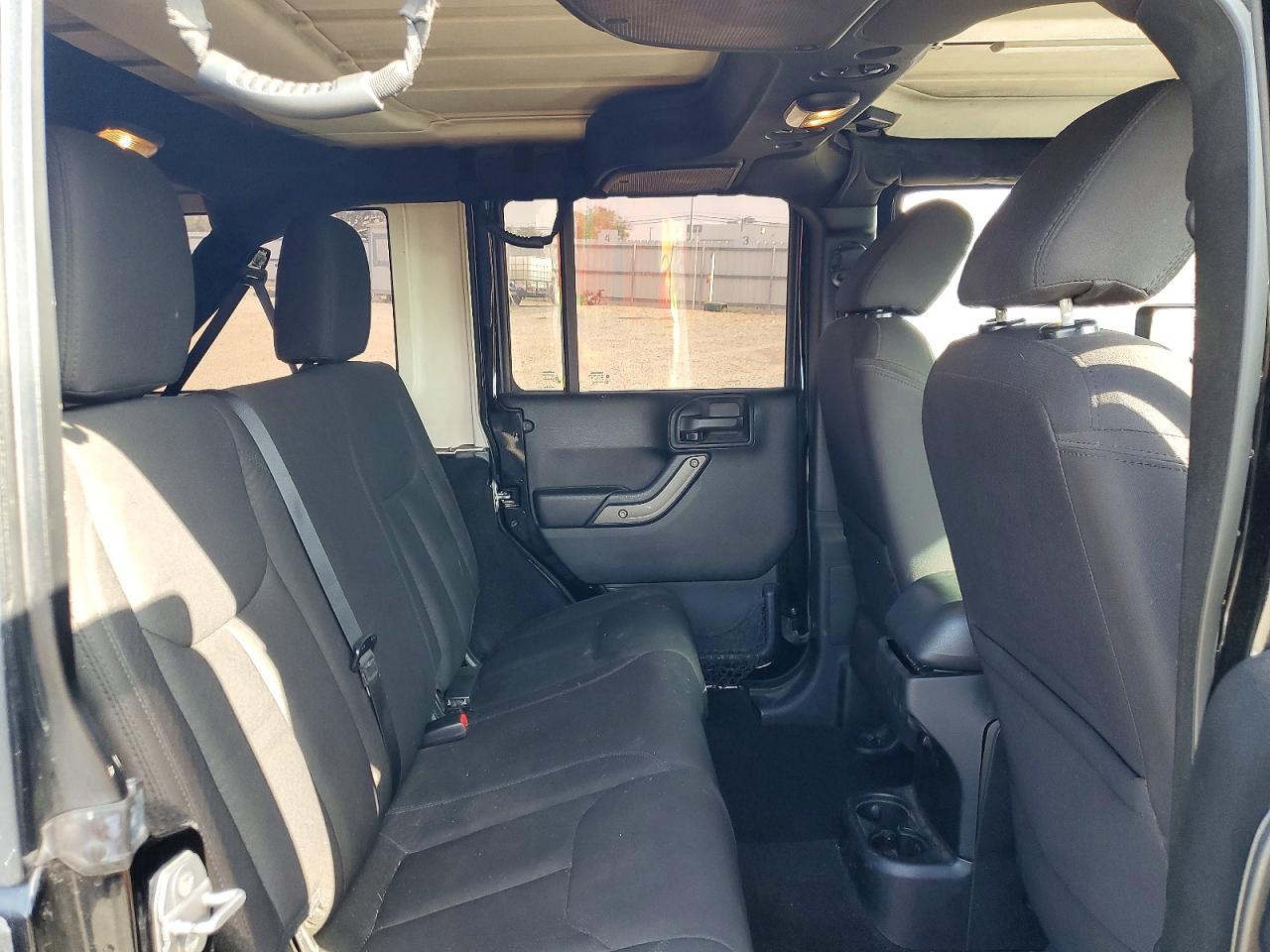 2016 Jeep Wrangler Unlimited Sport Black vin: 1C4BJWDG9GL341339