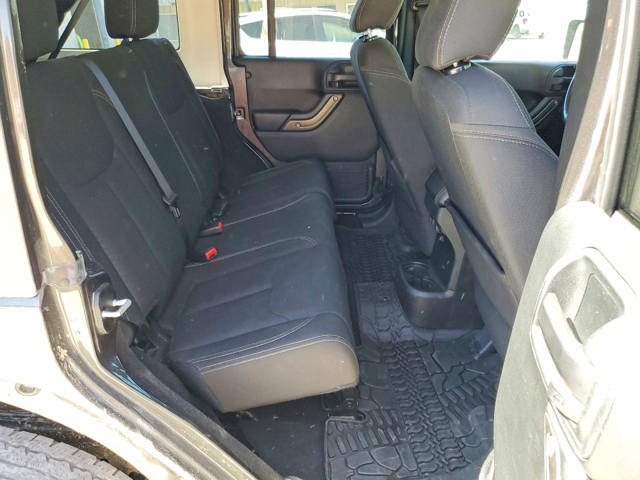 2018 Jeep Wrangler Unlimited Sport Gray vin: 1C4BJWDG9JL871723